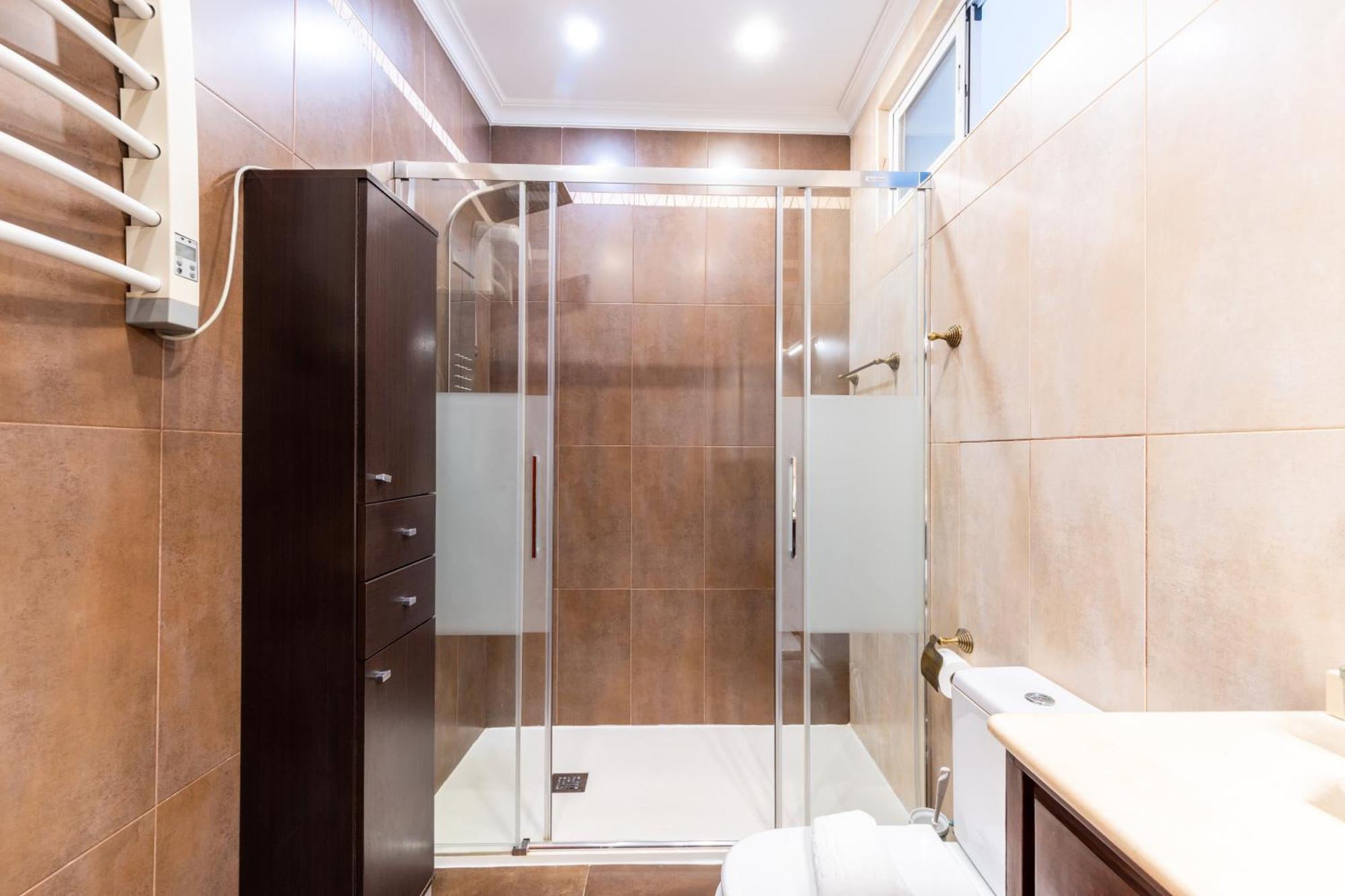 Aoa Green Gardens Family House Seville Ngoại thất bức ảnh