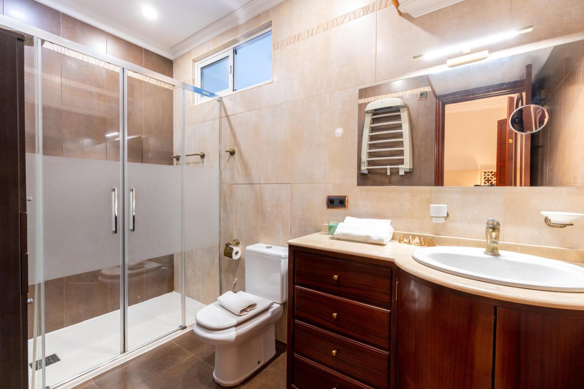 Aoa Green Gardens Family House Seville Ngoại thất bức ảnh