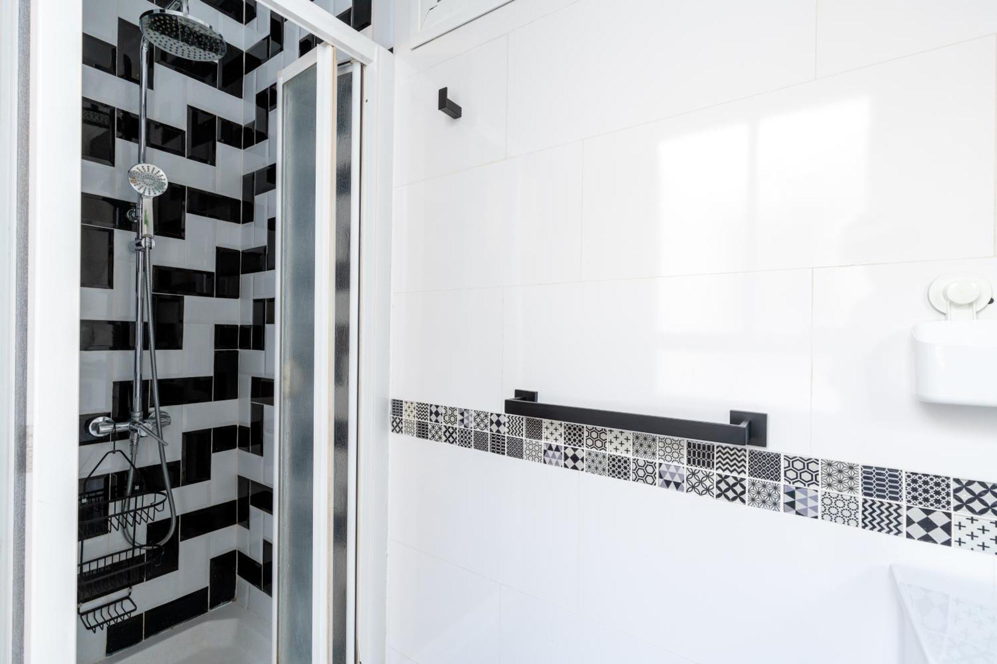 Aoa Green Gardens Family House Seville Ngoại thất bức ảnh