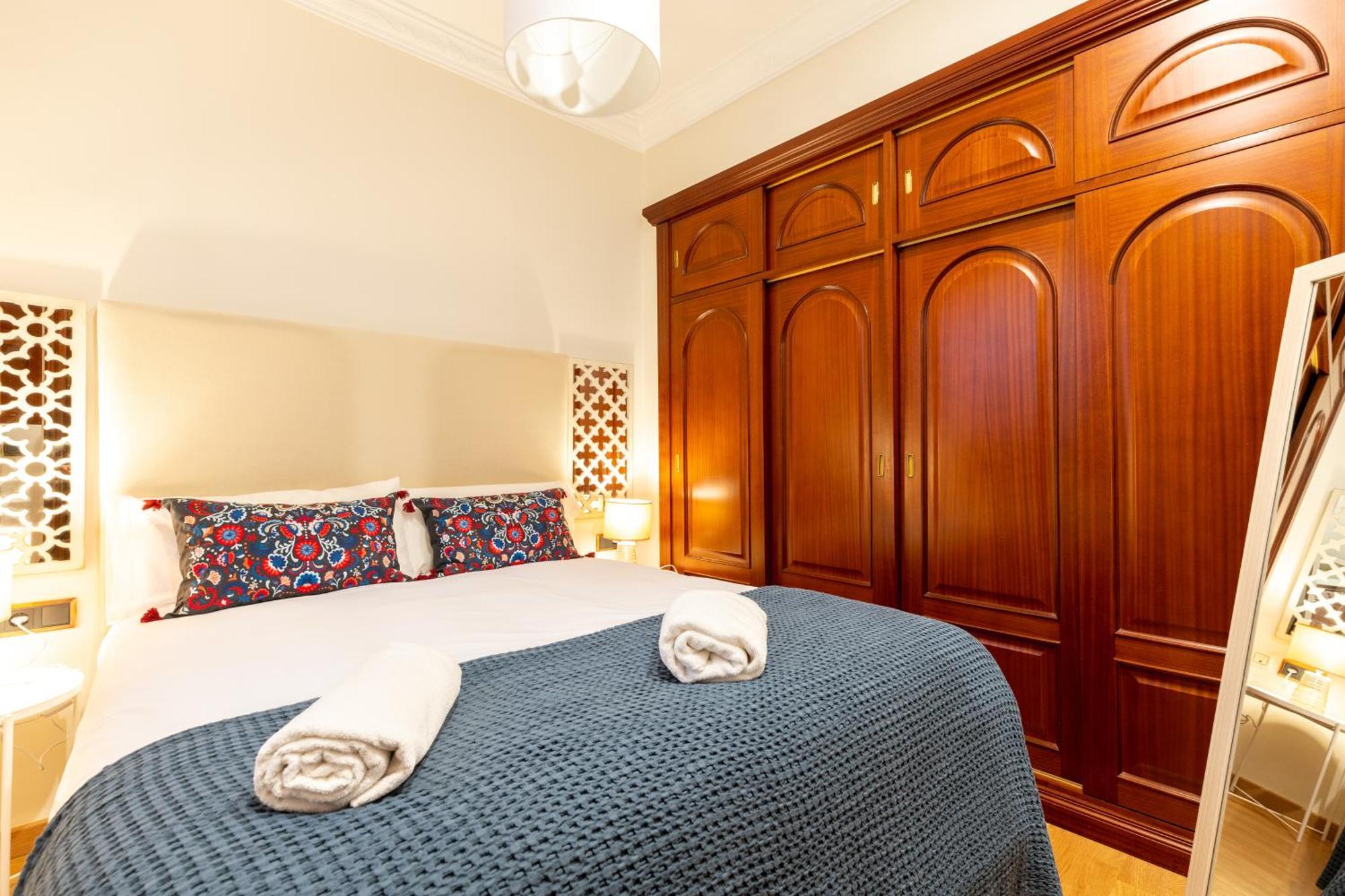Aoa Green Gardens Family House Seville Ngoại thất bức ảnh